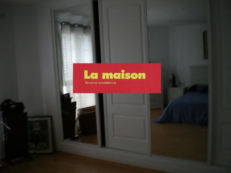 4 sypialnia Willa na sprzedaż w L'Eliana z basenem garażem - 1 200 000 € (Ref: 4880765)