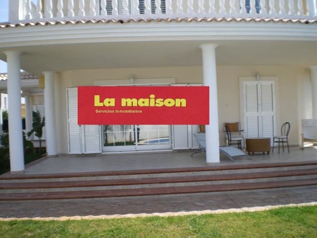 4 sypialnia Willa na sprzedaż w L'Eliana z basenem garażem - 1 200 000 € (Ref: 4880765)