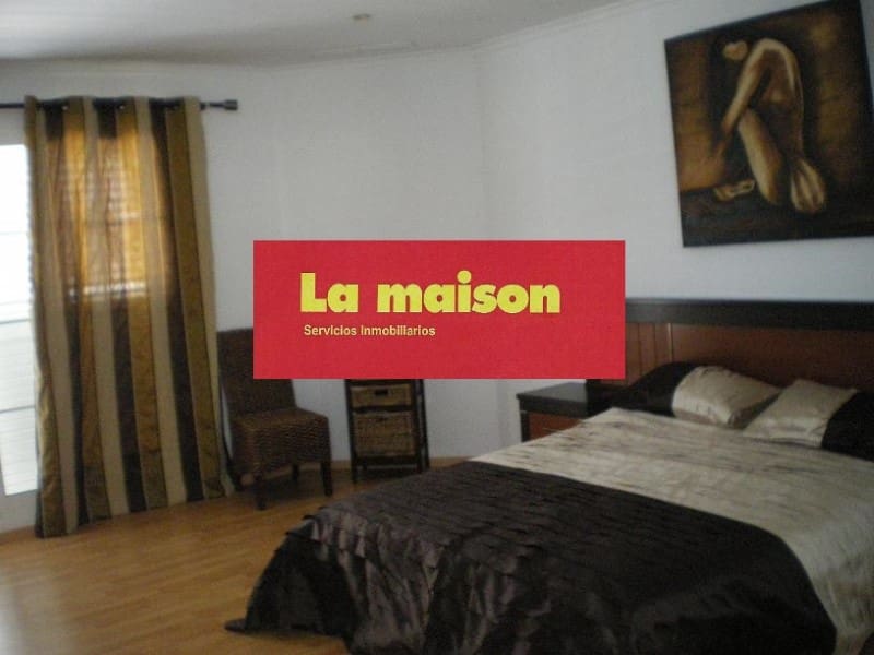 4 sypialnia Willa na sprzedaż w L'Eliana z basenem garażem - 1 200 000 € (Ref: 4880765)