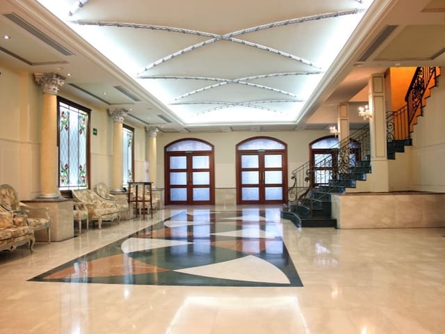 10 slaapkamer Hotel te koop in La Vall d'Uixó met garage - € 5.000.000 (Ref: 8717224)