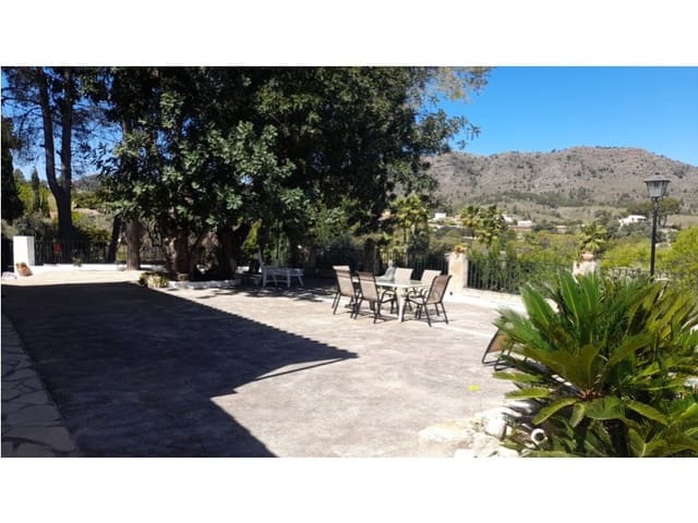 3 soveværelse Villa til salg i Xàtiva med garage - € 250.000 (Ref: 8717225)