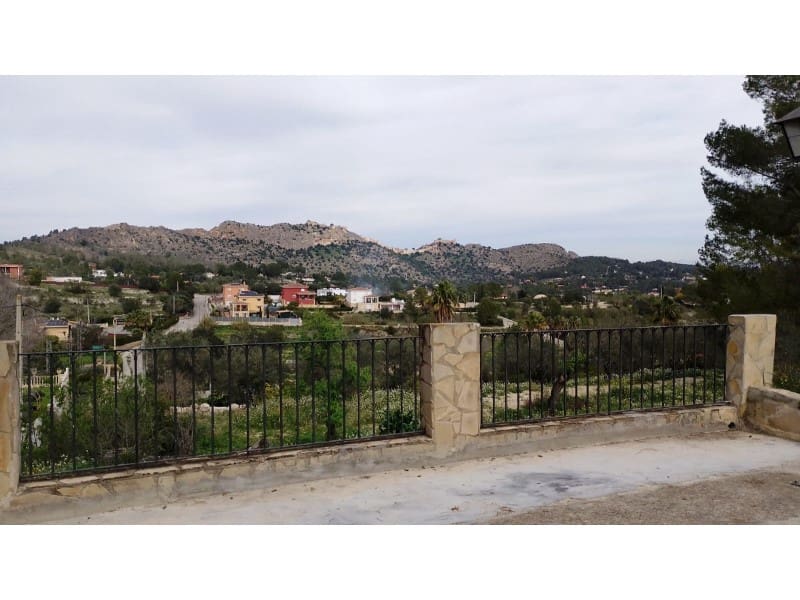 3 slaapkamer Villa te koop in Xativa met garage - € 250.000 (Ref: 8717225)