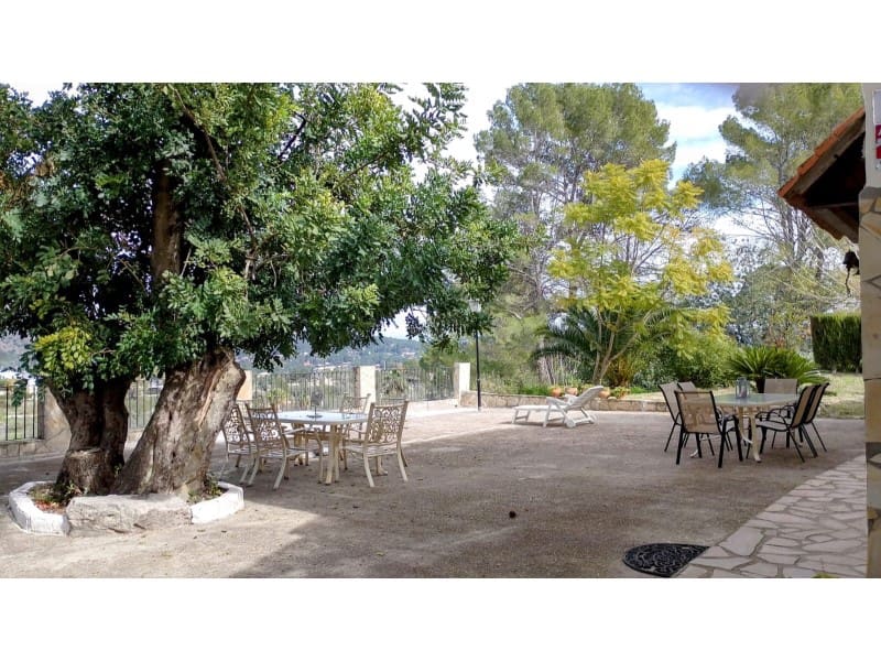 3 slaapkamer Villa te koop in Xativa met garage - € 250.000 (Ref: 8717225)