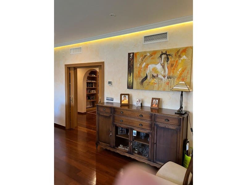 5 makuuhuone Maalaistalo myytävänä paikassa Los Montesinos - 3 700 000 € (Ref: 8717228)