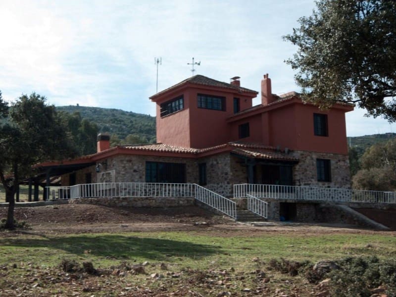 Finca/Country House for sale in Puertollano - € 3,500,000 (Ref: 8731995)