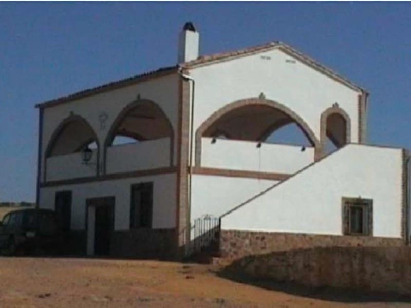 Finca/Casa di Campagna in vendita in Hinojares - 35.000.000 € (Rif: 8734251)