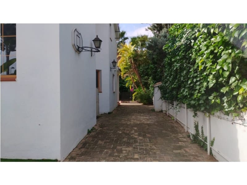 4 camera da letto Villa da affittare in La Canada - 3.000 € (Rif: 8834685)