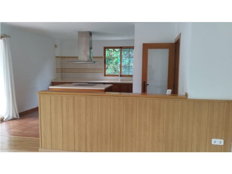 4 camera da letto Villa da affittare in La Canada - 3.000 € (Rif: 8834685)