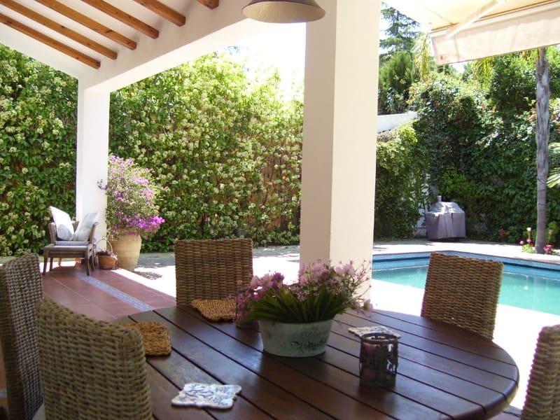 4 camera da letto Villa da affittare in La Canada - 3.000 € (Rif: 8834685)