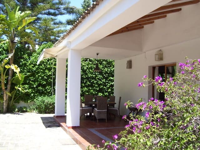 4 soverom Villa til leie i La Cañada, Paterna - € 3 000 (Ref: 8834685)