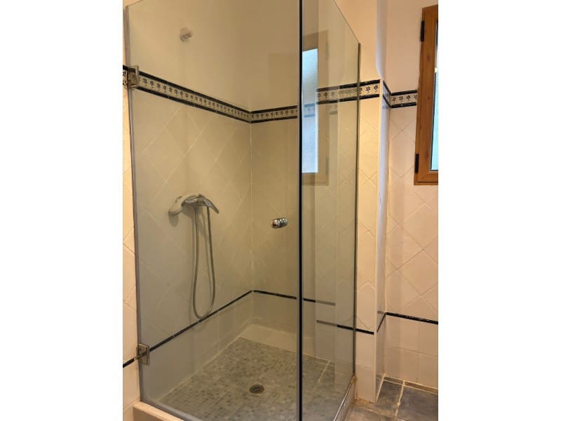 Chalet de 4 habitaciones en La Cañada en alquiler - 3.000 € (Ref: 8834685)