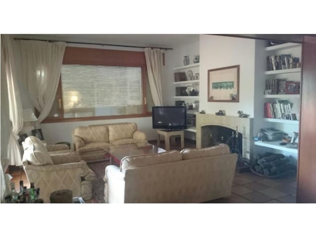 7 sovrum Finca/Hus på landet till salu i Guadalupe - 4 500 000 € (Ref: 8851880)