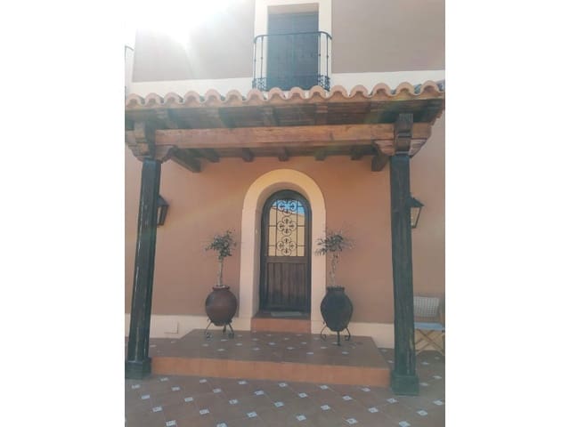 5 Zimmer Finca/Landgut zu verkaufen in Cáceres Stadt - 400.000 € (Ref: 8855027)