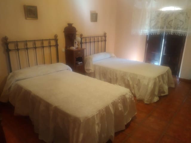 5 Zimmer Finca/Landgut zu verkaufen in Cáceres Stadt - 400.000 € (Ref: 8855027)