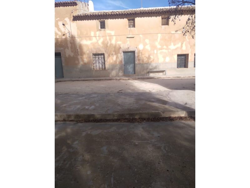 Maalaistalo myytävänä paikassa Novelda - 625 000 € (Ref: 8894617)