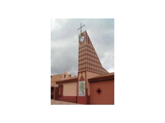 45 bedroom Finca/Country House for sale in Puebla de Don Rodrigo with pool garage - € 36,000,000 (Ref: 8897005)