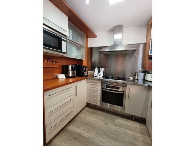 5 soveværelse Semi-Rækkehus til salg i Alboraya / Alboraia med garage - € 725.000 (Ref: 9142790)