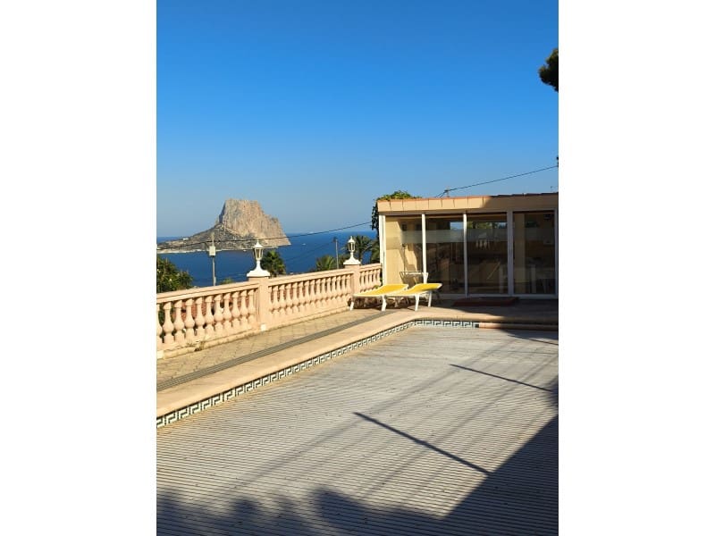 3 soveværelse Villa til salg i Calpe / Calp med garage - € 520.000 (Ref: 9236826)