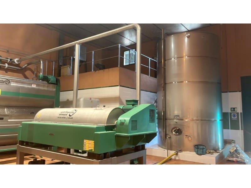 Finca/Country House for sale in Linares - € 12,000,000 (Ref: 9338566)