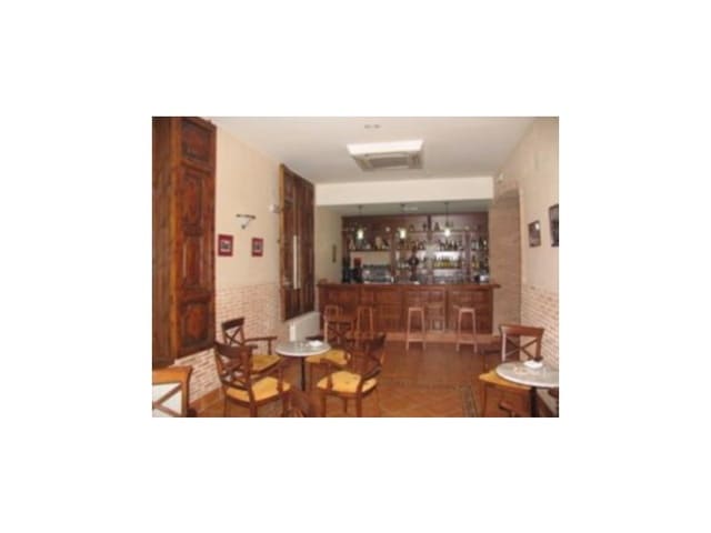 18 bedroom Hotel for sale in Chillarón de Cuenca with garage - € 1,800,000 (Ref: 9353362)