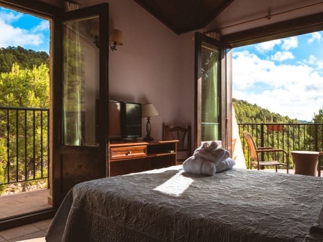 Hotelli myytävänä paikassa Bogarra - 1 800 000 € (Ref: 9416079)