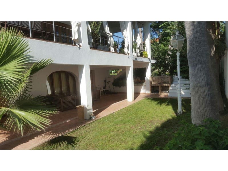 5 camera da letto Villa da affittare in La Canada con garage - 4.000 € (Rif: 9568502)