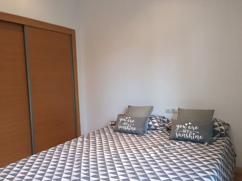 4 quarto Moradia para arrendar em La Canada com garagem - 4 000 € (Ref: 9616115)