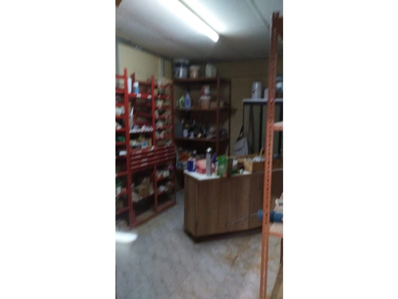 Commerciale in vendita in Manises - 400.000 € (Rif: 9758723)