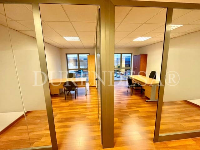 Biuro do wynajęcia w Palma de Mallorca z garażem - 1 000 € (Ref: 7192482)