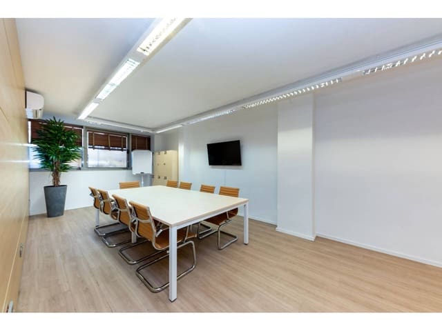 3 slaapkamer Kantoor te huur in El Terreno, Palma de Mallorca - € 1.500 (Ref: 8936031)