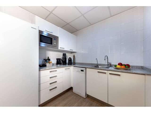 3 slaapkamer Kantoor te huur in El Terreno, Palma de Mallorca - € 1.500 (Ref: 8936031)