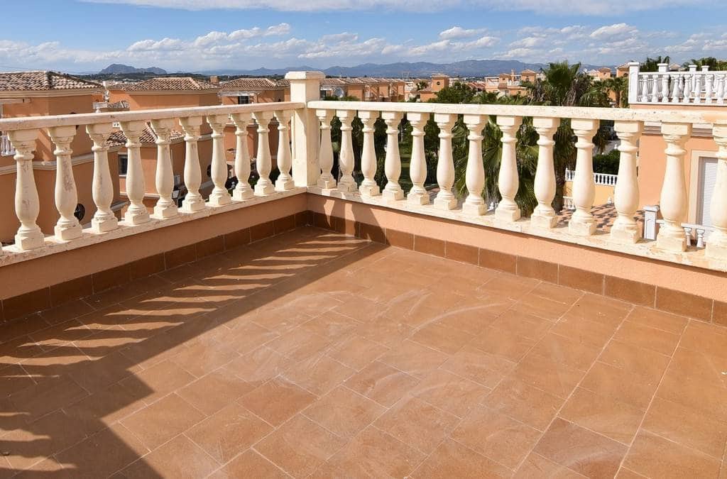 3 soveværelse Villa til salg i Lo Crispin med swimmingpool garage - € 220.000 (Ref: 9324371)