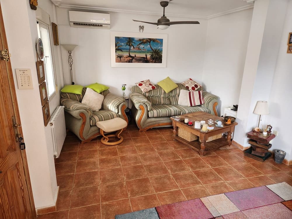 3 soveværelse Villa til salg i Lo Crispin med swimmingpool garage - € 220.000 (Ref: 9324371)