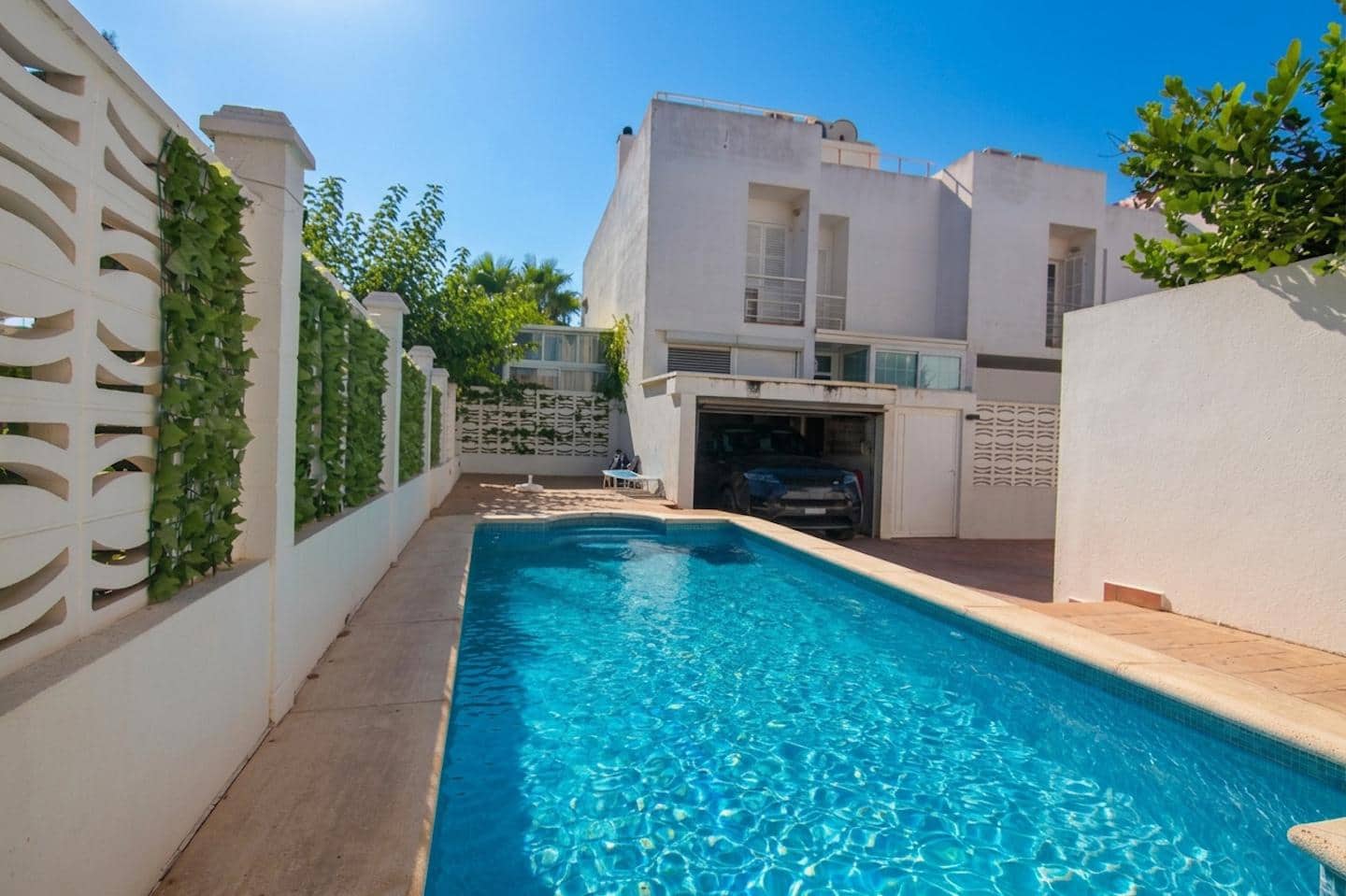 4 Zimmer Villa zu verkaufen in Talamanca mit Pool Garage - 1.290.000 € (Ref: 10016596)