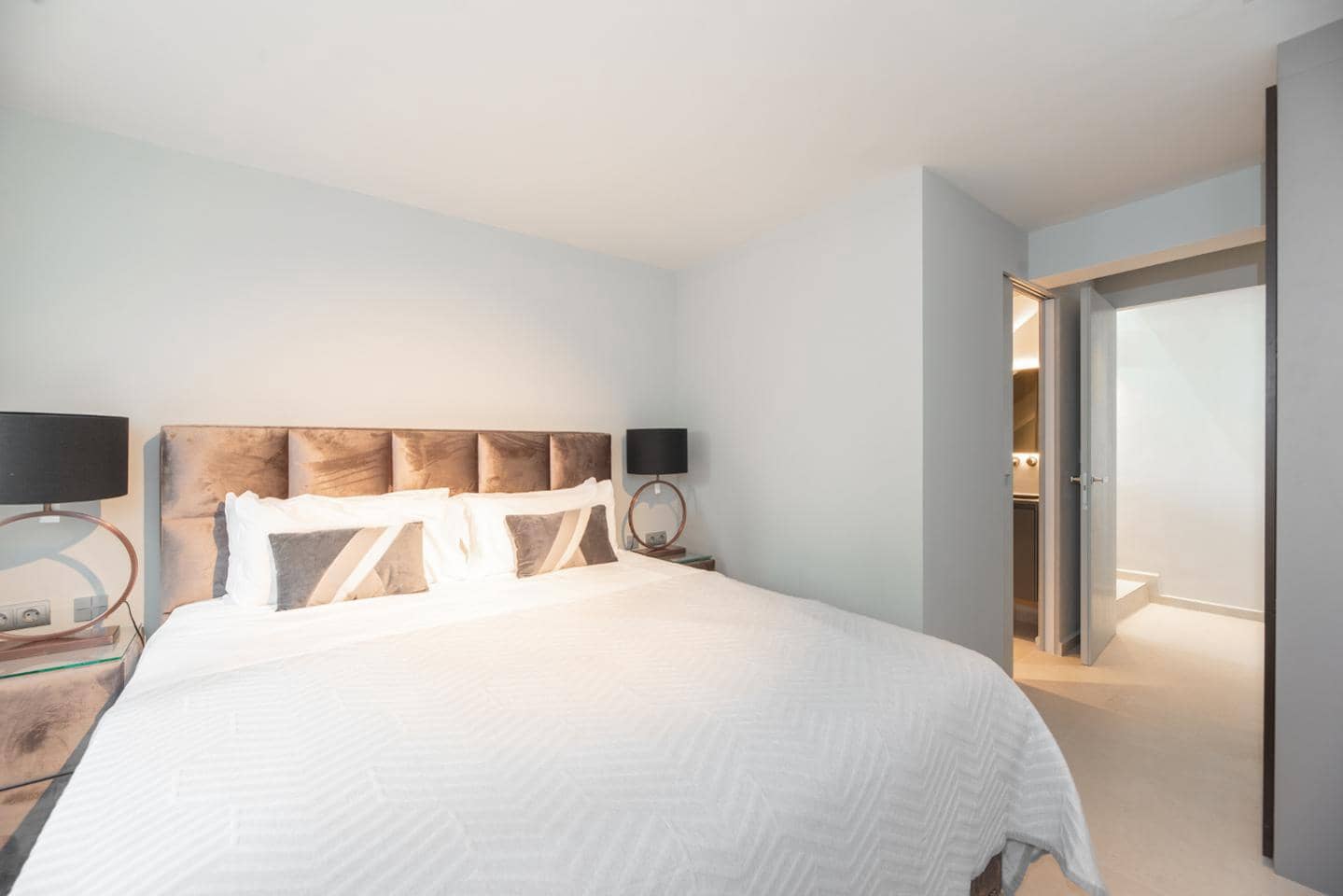 4 soveværelse Villa til salg i Ibiza by med swimmingpool garage - € 3.600.000 (Ref: 8374492)