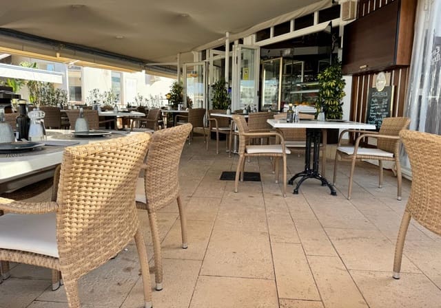 2 chambre Entreprise à vendre à Santa Eulalia / Santa Eularia - 850 000 € (Ref: 8383924)
