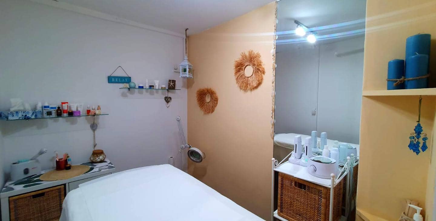 3 soverom Bedrift til salgs i Santa Eulalia / Santa Eularia - € 270 000 (Ref: 8405778)