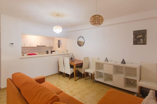 Piso de 3 habitaciones en Ibiza / Eivissa ciudad en venta con piscina - 495.000 € (Ref: 8433594)