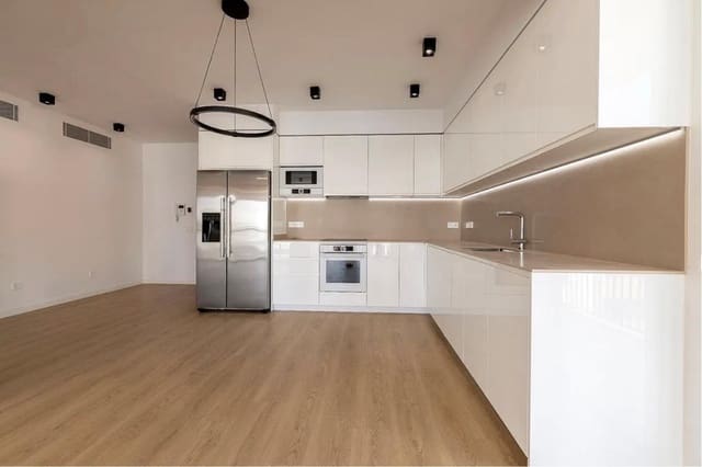 4 bedroom Flat for sale in Ibiza / Eivissa town with garage - € 1,080,000 (Ref: 8436109)