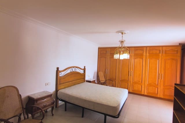 4 sovrum Villa till salu i Ibiza stad med pool - 1 425 000 € (Ref: 8499590)