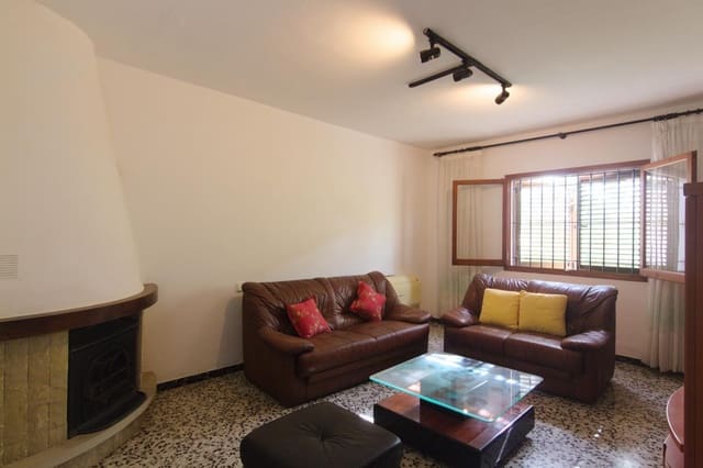 4 sovrum Villa till salu i Ibiza stad med pool - 1 425 000 € (Ref: 8499590)