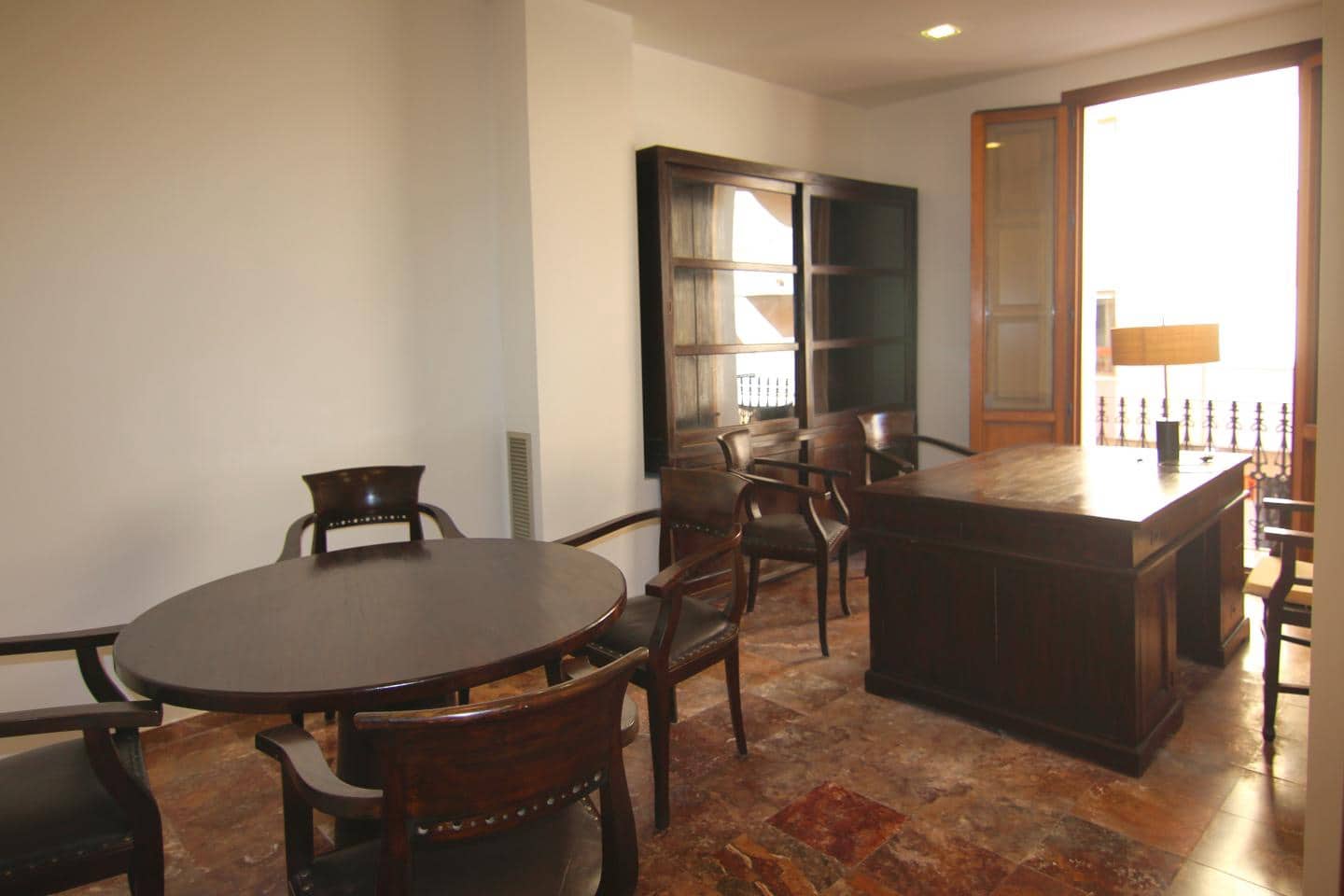 2 bedroom Office for rent in Ibiza / Eivissa town - € 1,600 (Ref: 8665977)