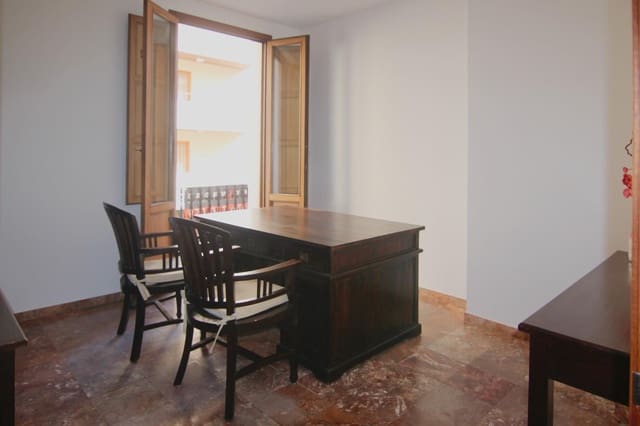 2 makuuhuone Toimisto vuokrattavana paikassa Ibiza kaupunki - 1 600 € (Ref: 8665977)