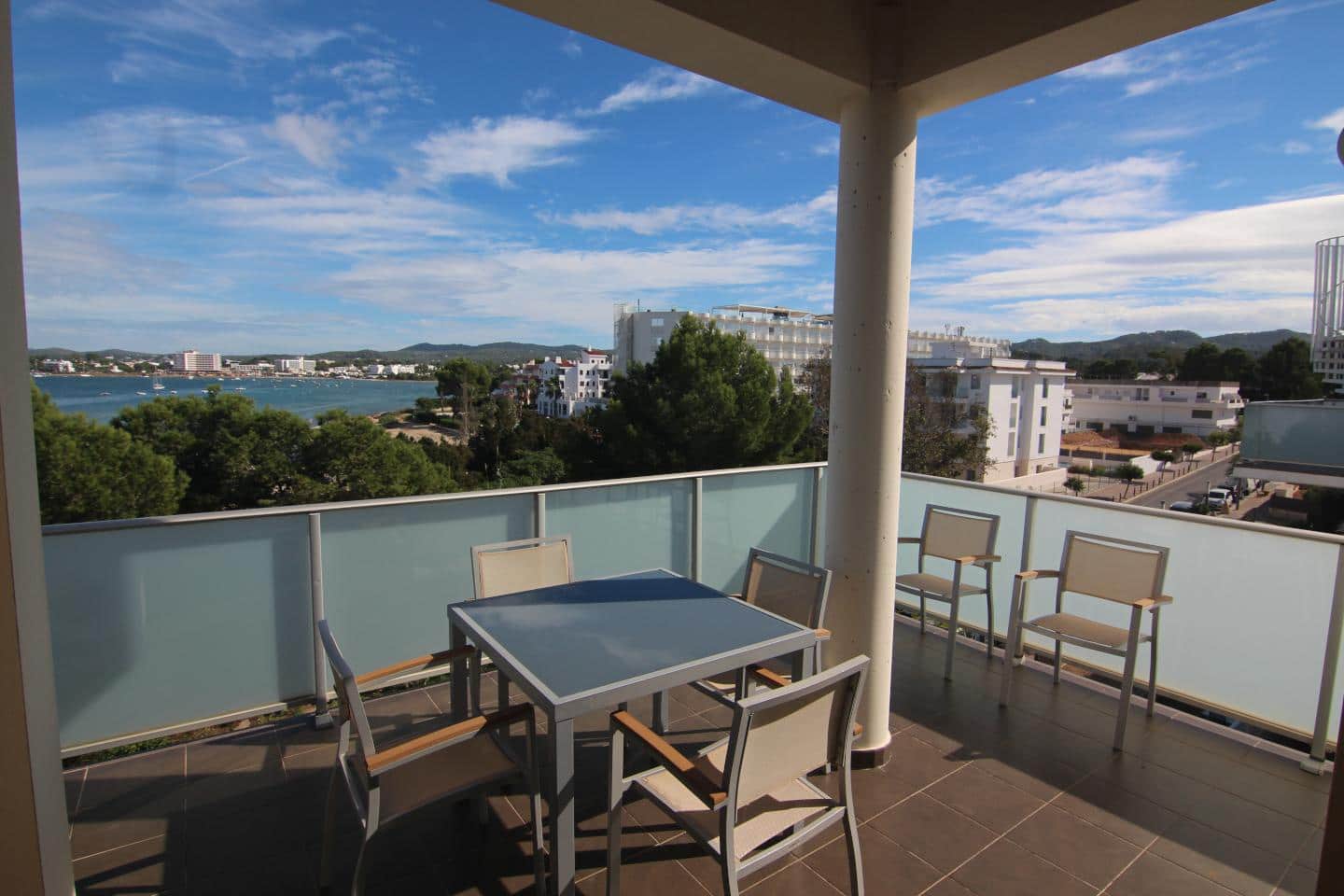 3 soverom Leilighet til salgs i San Jose / Sant Josep de Sa Talaia med svømmebasseng garasje - € 795 000 (Ref: 9331818)