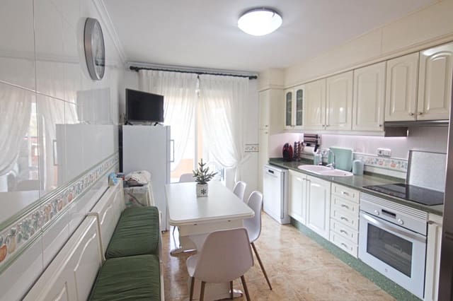 4 bedroom Flat for sale in Ibiza / Eivissa town with garage - € 1,050,000 (Ref: 9484972)