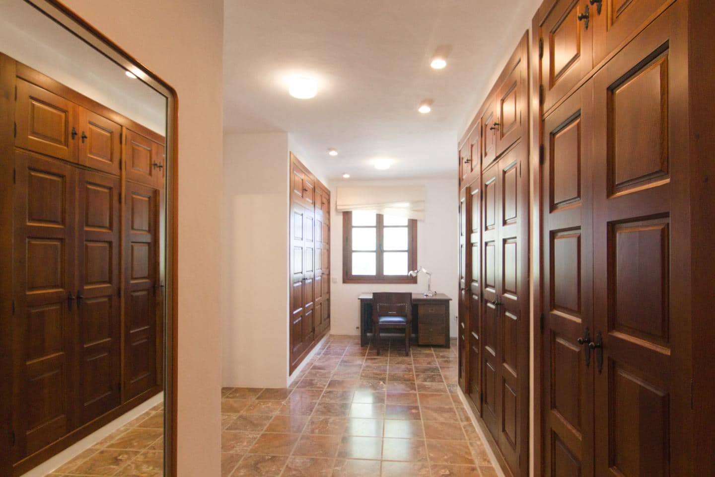 6 bedroom Villa for sale in Sant Agusti des Vedra with pool - € 5,300,000 (Ref: 9665119)