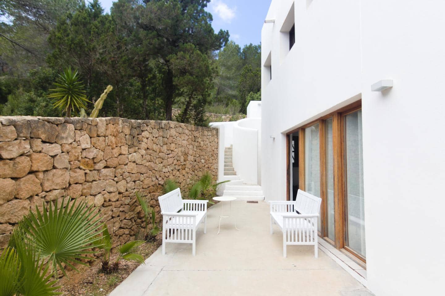 6 bedroom Villa for sale in Sant Agusti des Vedra with pool - € 5,300,000 (Ref: 9665119)