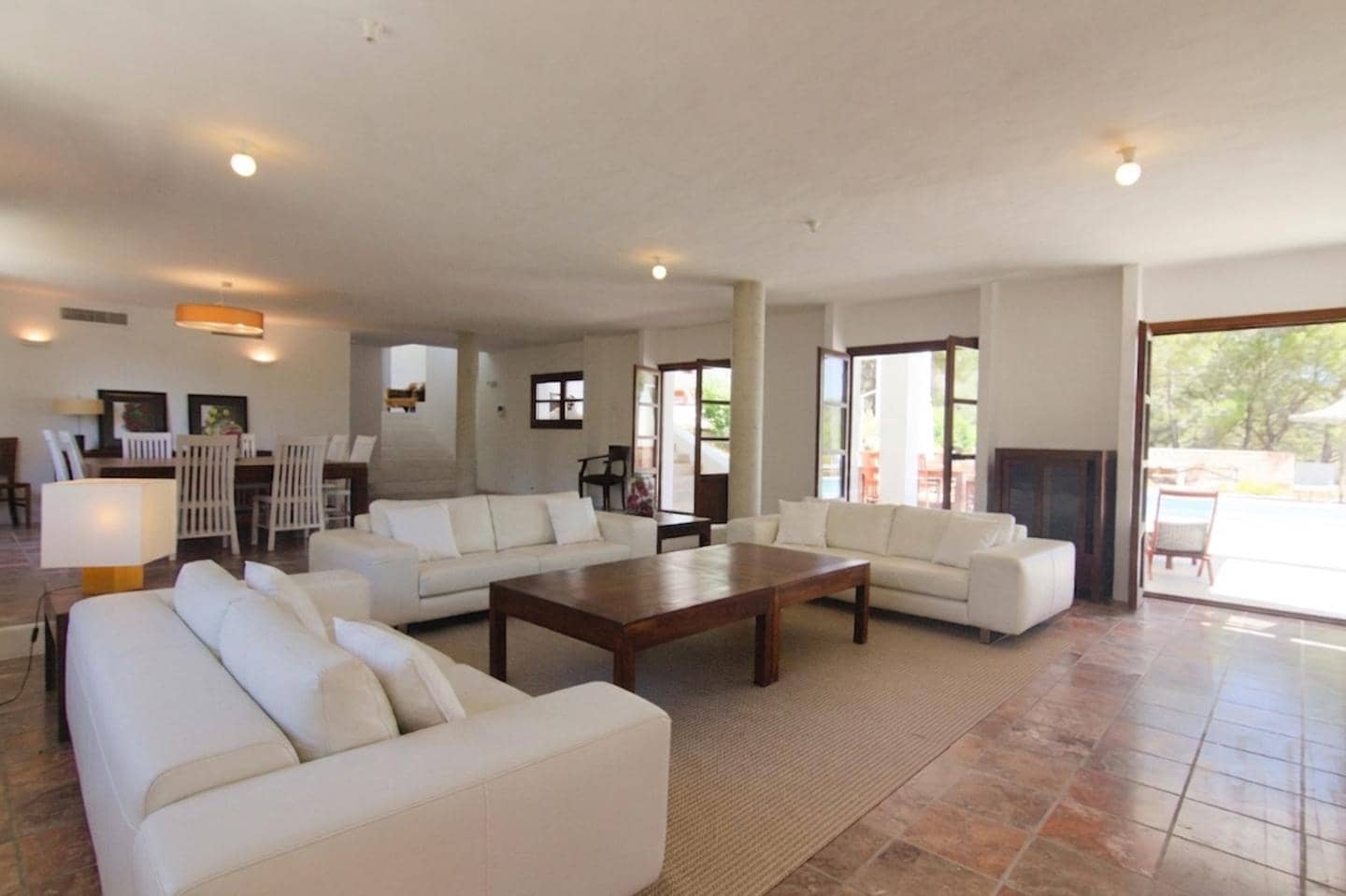 6 bedroom Villa for sale in Sant Agusti des Vedra with pool - € 5,300,000 (Ref: 9665119)