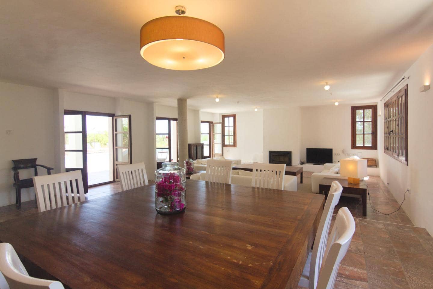 6 bedroom Villa for sale in Sant Agusti des Vedra with pool - € 5,300,000 (Ref: 9665119)