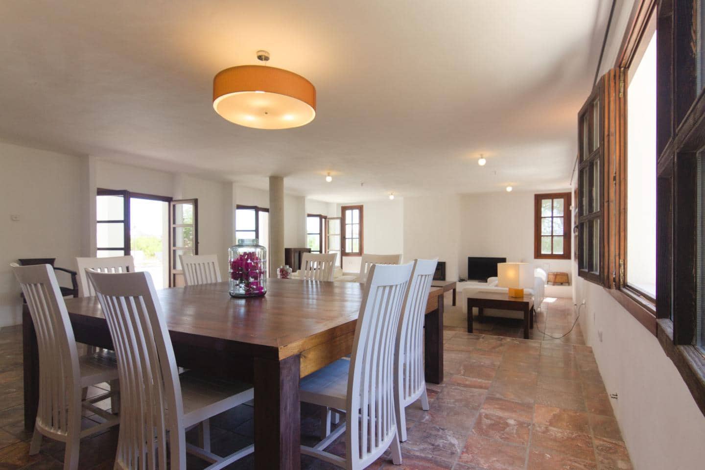 6 bedroom Villa for sale in Sant Agusti des Vedra with pool - € 5,300,000 (Ref: 9665119)